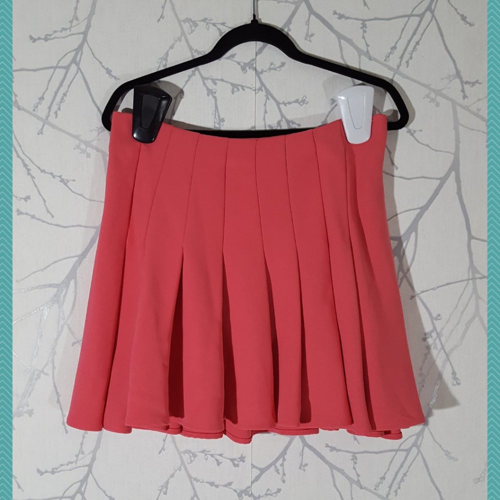 H&M Coral Pink Pleated Mini Skirt
